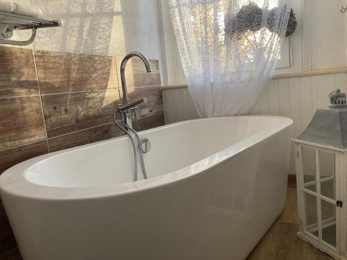Chateau Marith - Etablissement Climatise Avec Piscine Hotel Clairac  Exterior foto