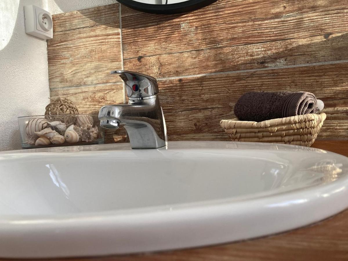 Chateau Marith - Etablissement Climatise Avec Piscine Hotel Clairac  Exterior foto